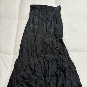 H&M Black Midi Skirt